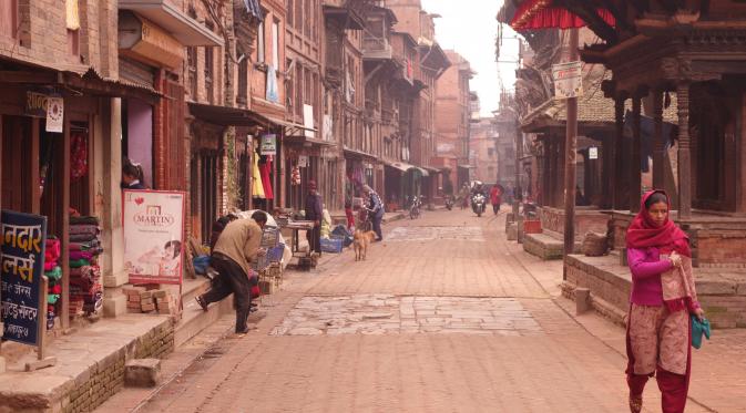 Kota Tua Bhaktapur  (Via: radenfirmansyah.wordpress.com)