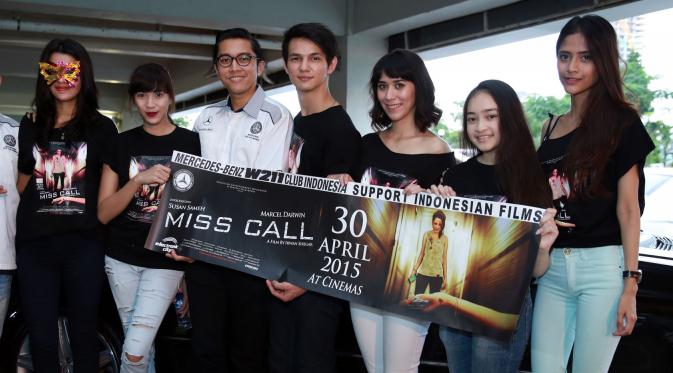 Marcell Darwin - Susan Sameh, bintang utama film Miss Call ini didaulat menjadi ambassador mobil asal Jerman, Mercedes-Benz W211 untuk Indonesia.