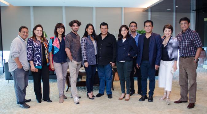 Dian Sastrowardoyo, Chelsea Islan, Tara Basro, dan Reza Rahadia akan bergabung di film '3 Srikandi'. Foto: MPV Pictures