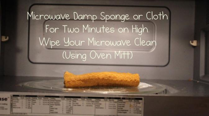 Letakan lap basah dalam microwave (Via: mommysavers.com)