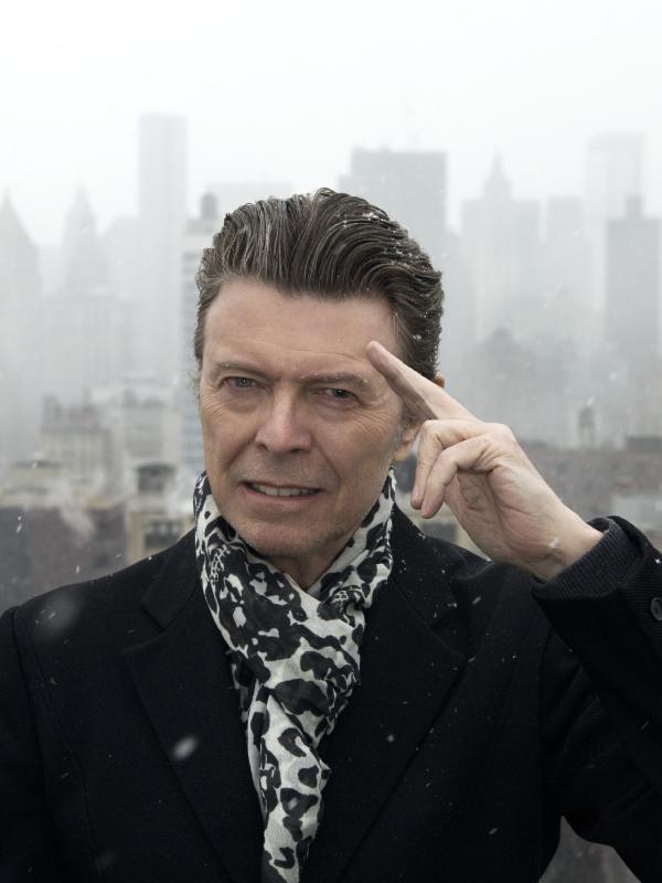 David Bowie. (via shorefire.com)