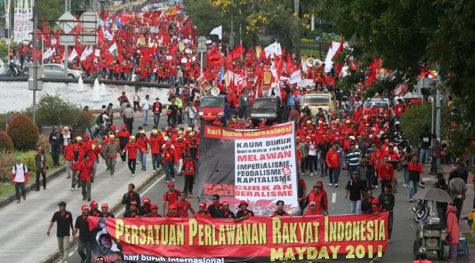 Tuntutuan Hari Buruh Internasional (May Day)