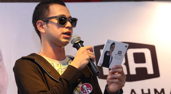 Raffi Ahmad ketika membawakan acara launching album barunya (Galih W. Satria/Bintang.com)