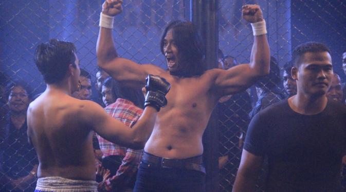 Agung Hercules jadi cameo di sebuah adegan fight di Youtubers