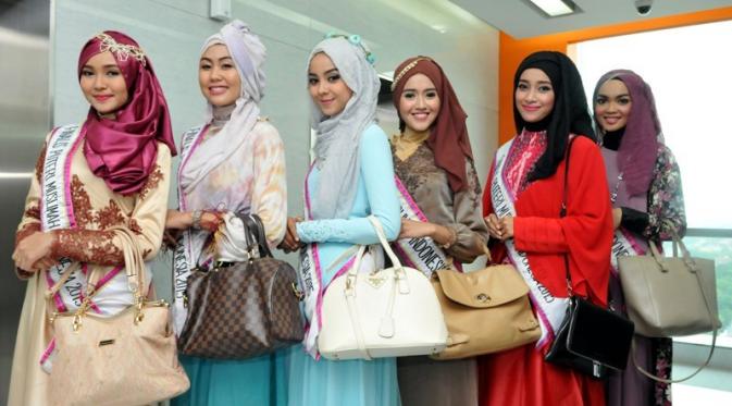 Kontestan Putri Muslimah 2015. (foto: Panji Diksana)