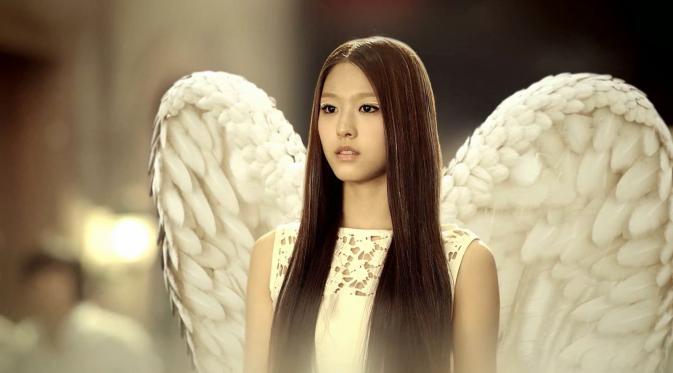 Seolhyun yang merupakan personel girl band AOA akan beradu akting dengan Lee Jonghyun di drama bernuansa vampire.