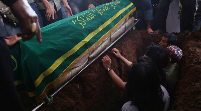 Pemakaman Didi Petet. (Galih W. Satria/Bintang.com)