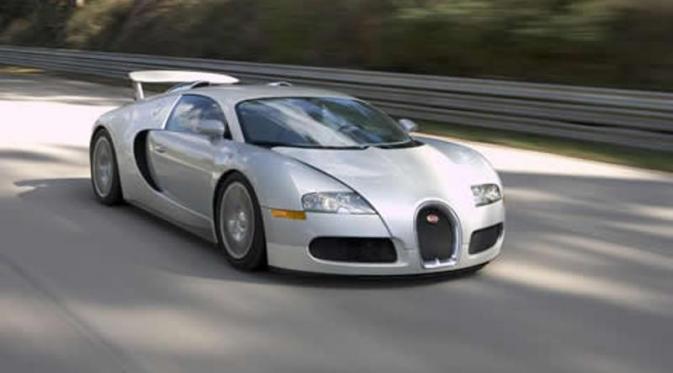 Bugatti Veyron | via: ronaldo7.net