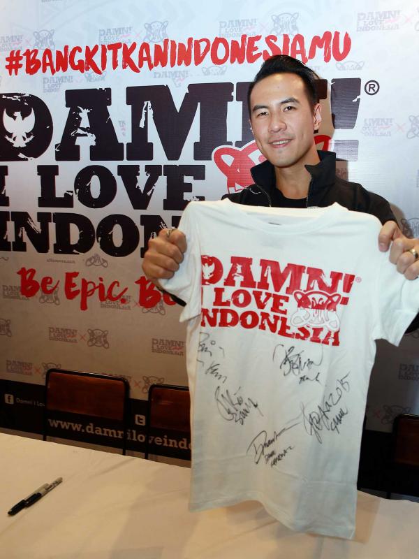 Slank dan Daniel Mananta mempromosikan Damn! I Love Indonesia untuk memperingati Harkitnas 20 Mei (Deki Prayoga/Bintang.com)