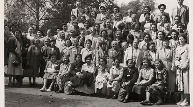 Hari Kebangkitan Nasional, foto anggota lengkap perhimpunan Indonesia tahun 1908