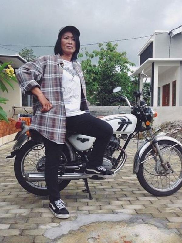 Ibu Erri Yunanto (Via: instargram.com/erriyunanto)