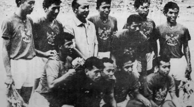 Abdul Wahab Djojohadikoesoemo (Timnas 1960) | Via:gambar24.blogspot.com