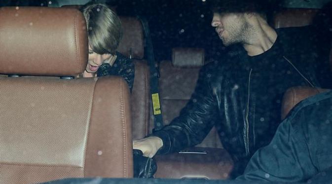Taylor Swift saat hubungannya dengan Calvin Harris mulai tercium publik.