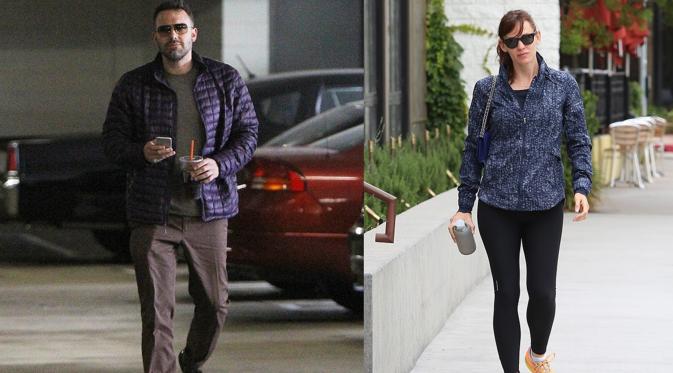 Tak biasanya Ben Affleck dan Jennifer Garner terlihat berjalan masing-masing