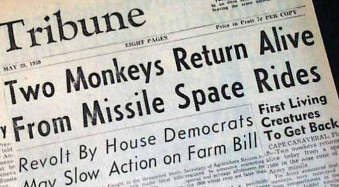 Berita 2 'astronot' monyet sukses ke luar angkasa. (Rarenewspaper)