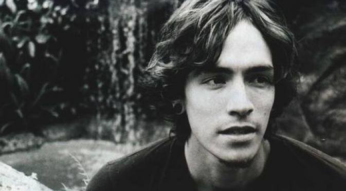 Brandon Boyd | via: lastnightapassenger.tumblr.com