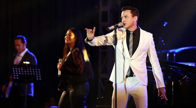 Tommy Page saat tampil di Ballroom Kuningan City, Jakarta Selatan malam Jumat (29/5) kemarin. (Foto: Deki Prayoga/Bintang.com)