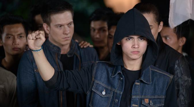 Aliando Syarief saat syuting Ganteng-Ganteng Serigala. (Foto: Desmond Manullang/Bintang.com)