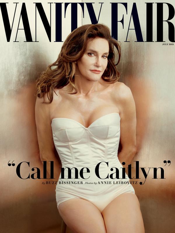Ayah Kim Kardashian, Bruce Jenner berpose dalam sampul majalah Vanity Fair Juli 2015. Mantan atlet Olimpiade itu mengungkapkan identitas barunya sebagai perempuan dengan nama Caitlyn Jenner. (REUTERS/Annie Leibovitz/Vanity Fair)