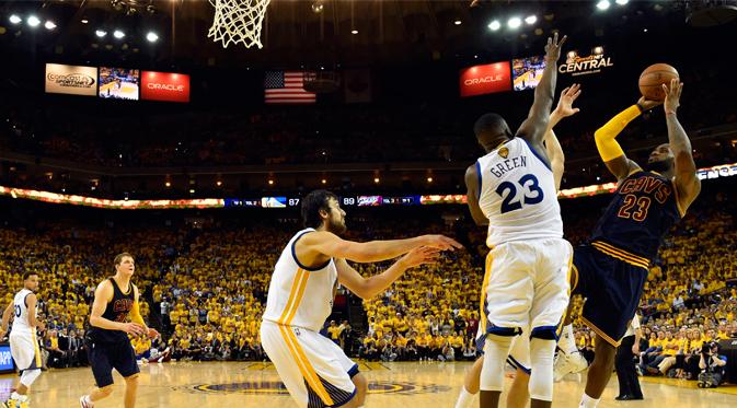 Gim I Final NBA: Cleveland Cavaliers vs Golden State Warriors (Reuters / Bob Donnan)