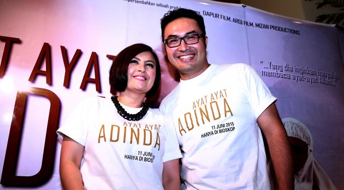 Cynthia Lamusu mengaku jika Surya Saputra lebih romantis setelah keduanya resmi menikah. (Wimbarsana/Bintang.com)