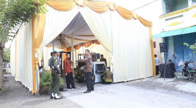 Pengamanan dan suasana rumah Selvi Ananda (Galih W. Satria/bintang.com)