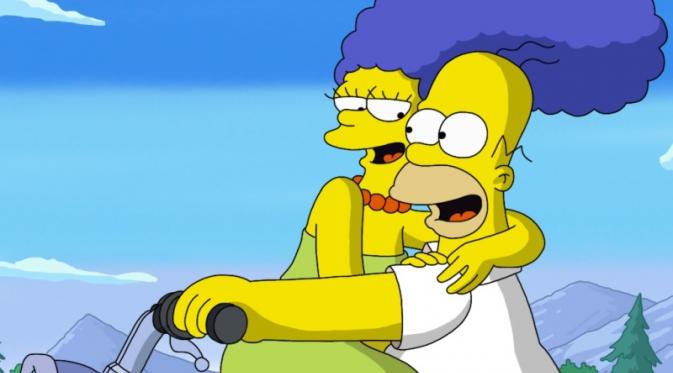 Homer Simpson & Marge Simpson.