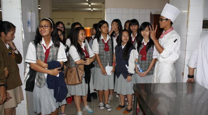 Sekolah Menengah Ilmu Pariwisata (Via: stp-bandung.ac.id)