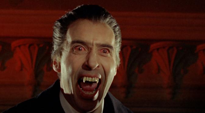 Pemeran Dracula, Christopher Lee telah meninggal dunia (7/6/2015). Foto: via supermarcey.com