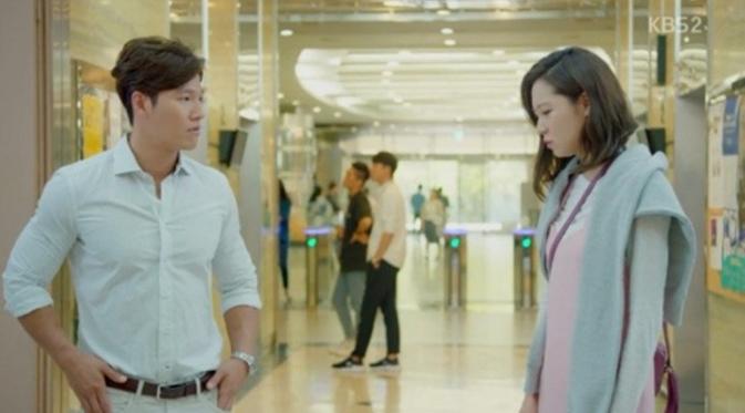 Penampilan Gong Hyo Jin di drama 'Producers'. 