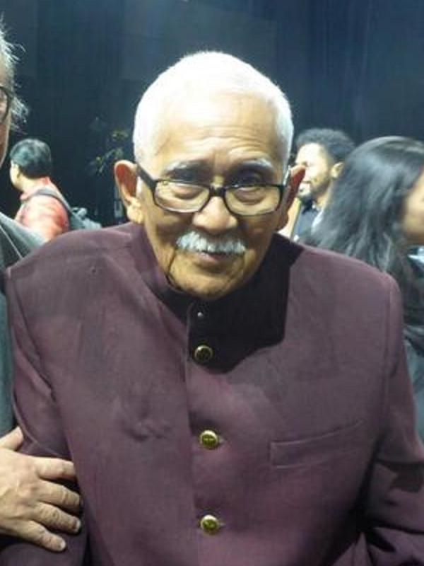 Aktor senior Rachmat Hidayat berhasil menyabet piala Lifetime Achievement di IMA 2014. Foto: Twitter