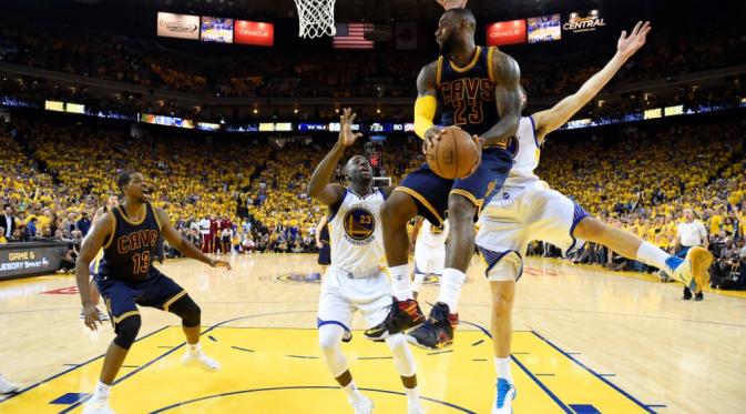 Gim 5 Final NBA: Cleveland Cavaliers vs Golden State Warriors (Reuters / Bob Donnan)