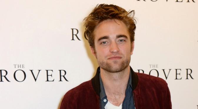 Robert Pattinson