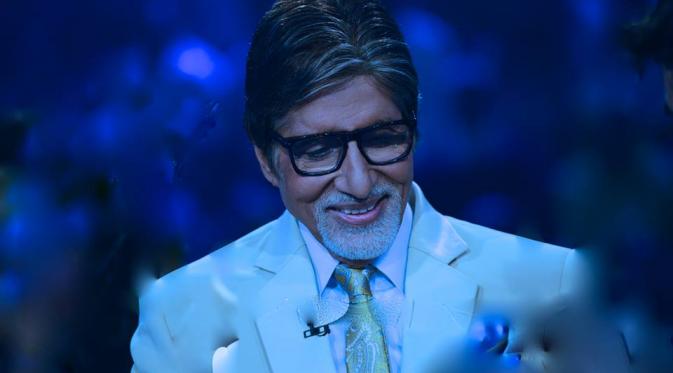 Amitabh Bachchan (Official Facebook Page)