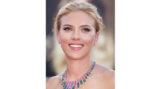 Apa sajakah ritual kecantikan aneh yang dilakukan oleh selebriti Hollywood?