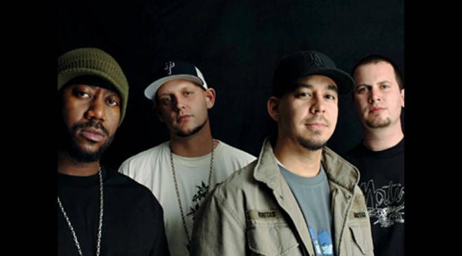 10 Tahun Menghilang Mike Shinoda dan Fort Minor Rilis Lagu Baru - ShowBiz  Liputan6.com