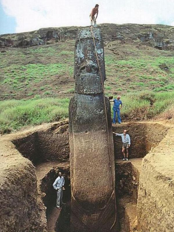 Moai #6 (Via: 9gag.com)