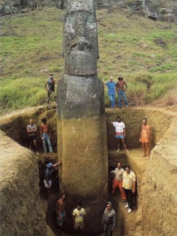 Moai #7 (Via: 9gag.com)