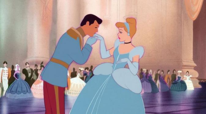 Adegan film animasi Cinderella buatan Disney. (dok. Hollywood Reporter)