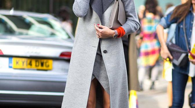 Gray Outfit Street Style 