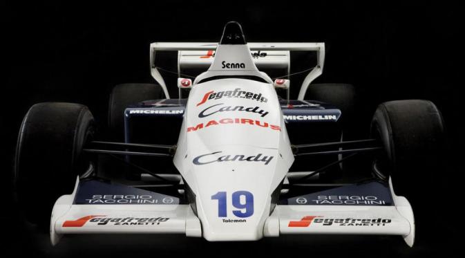 Mobil legendaris Formula 1 yang dikenakan almarhum Ayrton Senna dijual (Evo)