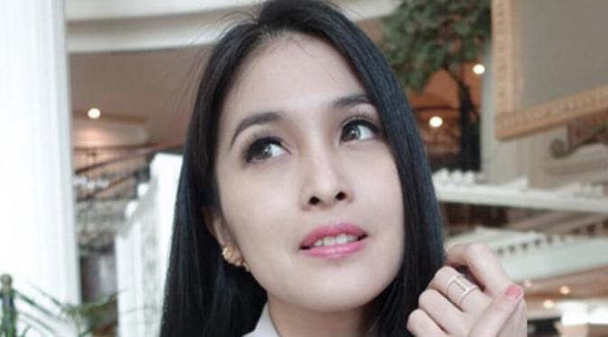 Sandra Dewi (via Instagram Sandra Dewi)