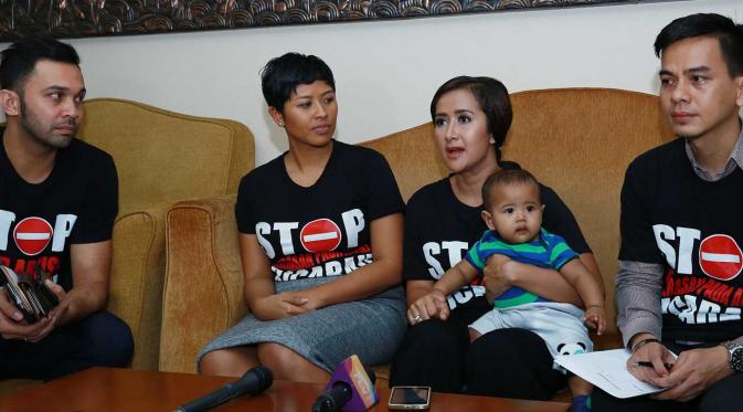 Teuku Zacky, Dira Sugandi, dan Widi Mulia (Deki Prayoga/Bintang.com)