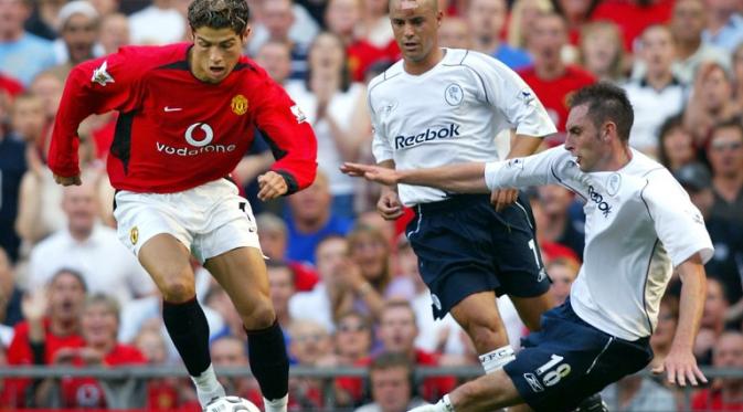 Cristiano Ronaldo bermain untuk Manchester United pada 2003 (AFP PHOTO Adrian DENNIS)