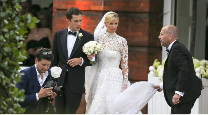 Paris Hilton akhirnya harus melihat adiknya, Nicky Hilton, melenggang lebih dulu menuju pernikahan.