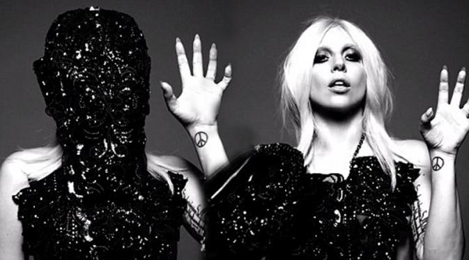 Lady Gaga on American Horror Story (Dailymail