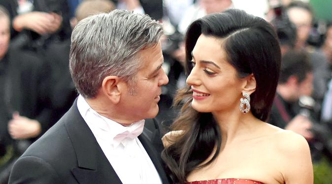 George dan Amal Clooney (via usmagazine.com)