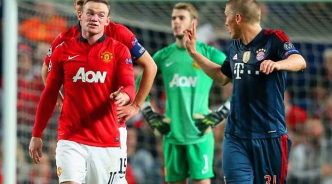  Wayne Rooney dan Bastian Schweinsteiger (Mirror)