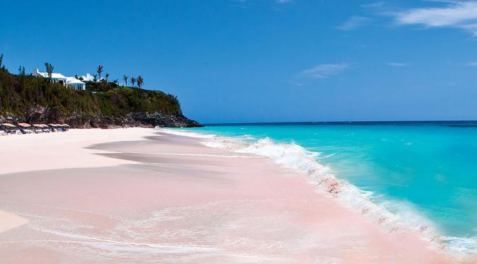 Pink Beach, Bahama | Via: architecturedesign.net