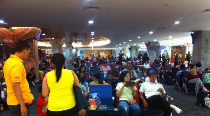 Suasana di Bandara Ngurah Rai Denpasar, Bali, sesaat setelah dibuka. (Liputan6.com/Raya Herawati)